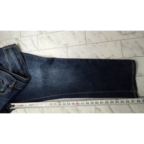 Lucky Brand Men’s Jeans 410 Athletic Straight 36/29 Medium Blue 5 Pocket Cowboy - Picture 8 of 13